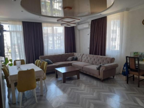 CENTRAL Apartment